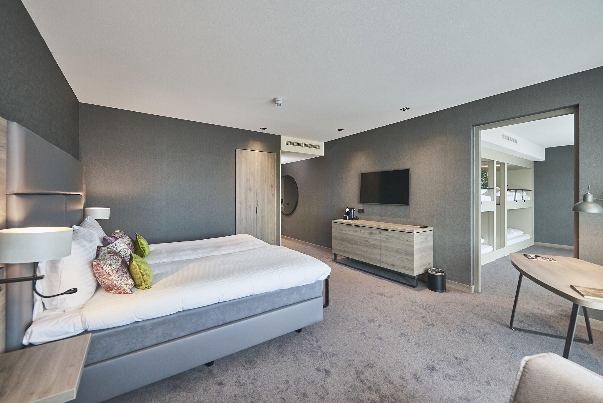 Van Der Valk Hotel Leeuwarden Kültér fotó