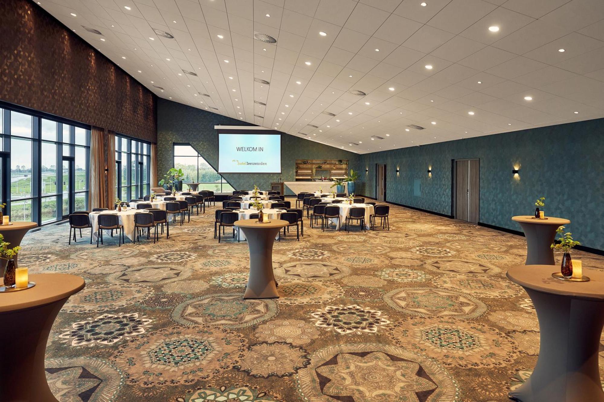 Van Der Valk Hotel Leeuwarden Kültér fotó