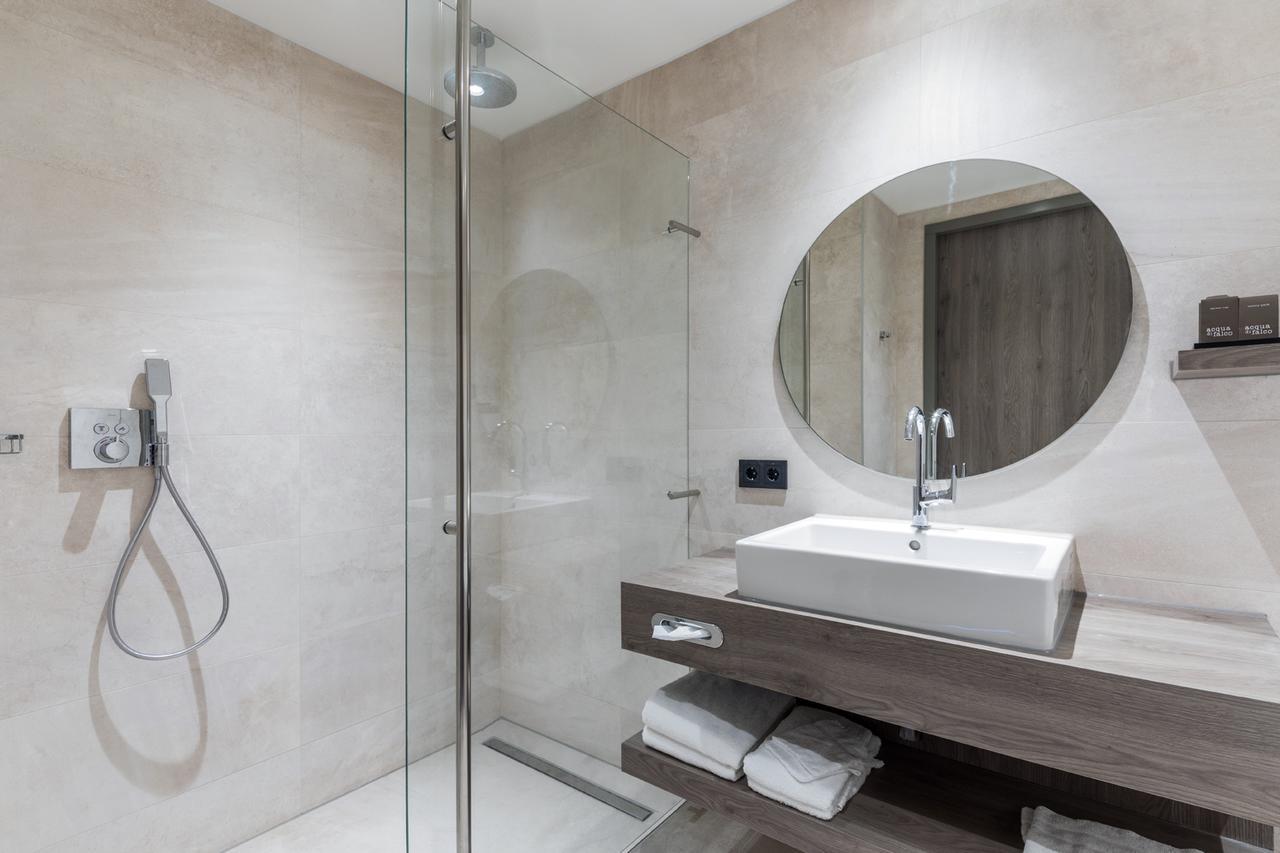 Van Der Valk Hotel Leeuwarden Kültér fotó