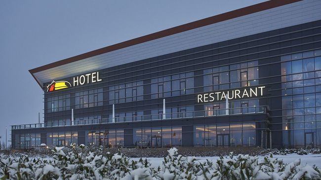 Van Der Valk Hotel Leeuwarden Kültér fotó